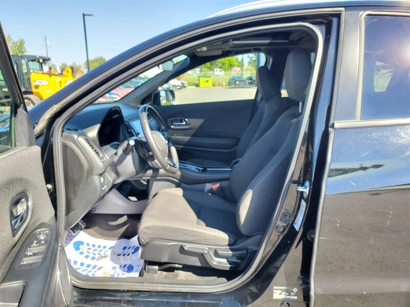 2021 Honda HR-V Sport - Photo 9 - Calgary, AB T2B 2Y9