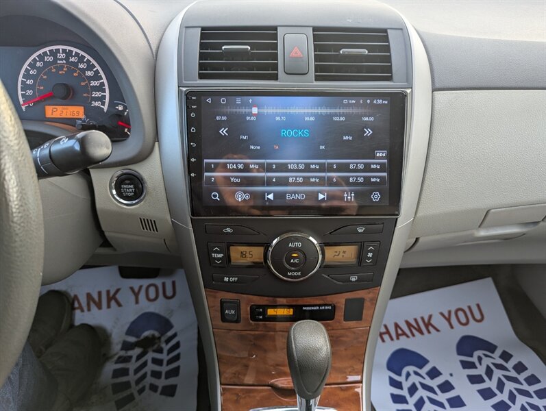 2010 Toyota Corolla LE   - Photo 19 - Calgary, AB T2B 2Y9