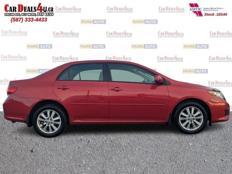 2010 Toyota Corolla LE   - Photo 4 - Calgary, AB T2B 2Y9