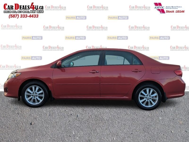 2010 Toyota Corolla LE   - Photo 2 - Calgary, AB T2B 2Y9