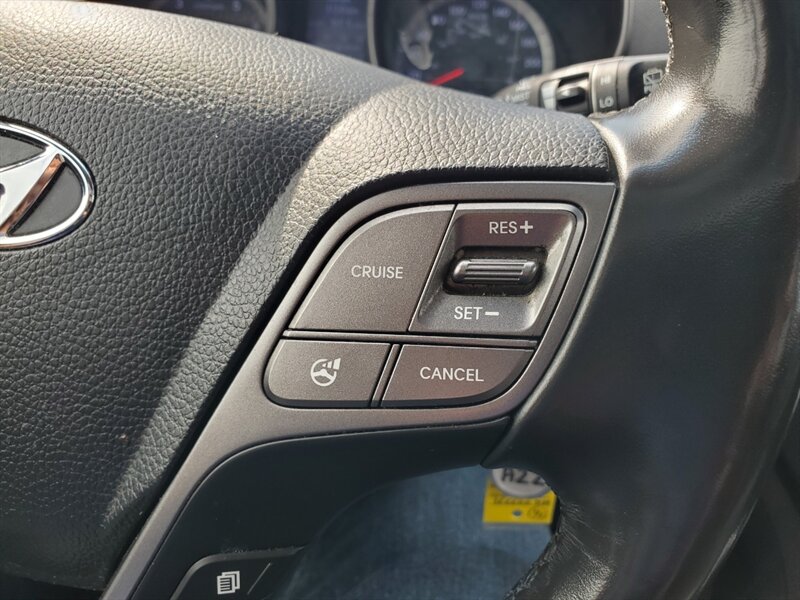 2014 Hyundai SANTA FE GLS - Photo 19 - Calgary, AB T2B 2Y9