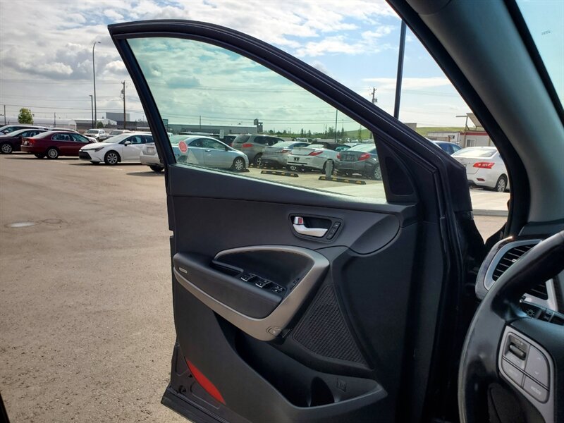 2014 Hyundai SANTA FE GLS - Photo 16 - Calgary, AB T2B 2Y9
