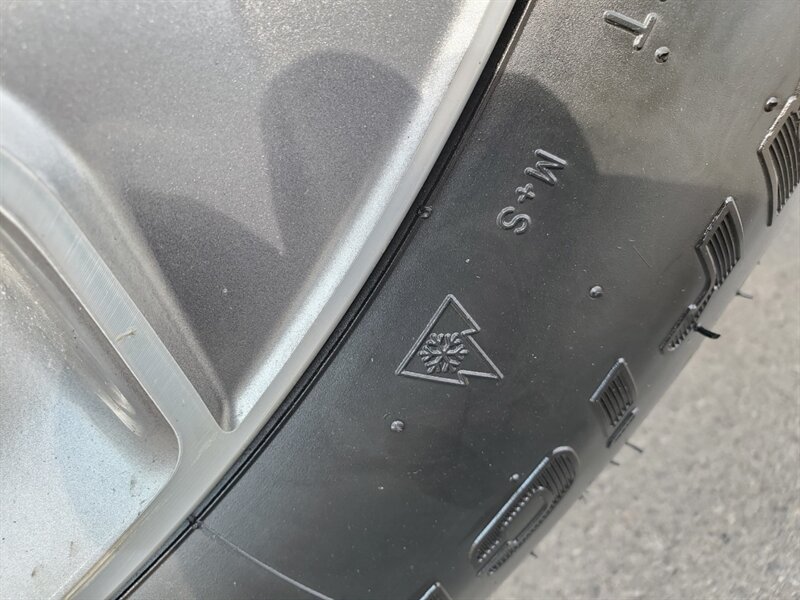 2014 Hyundai SANTA FE GLS - Photo 52 - Calgary, AB T2B 2Y9