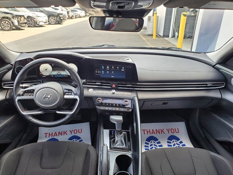 2023 Hyundai ELANTRA SEL - Photo 33 - Calgary, AB T2B 2Y9