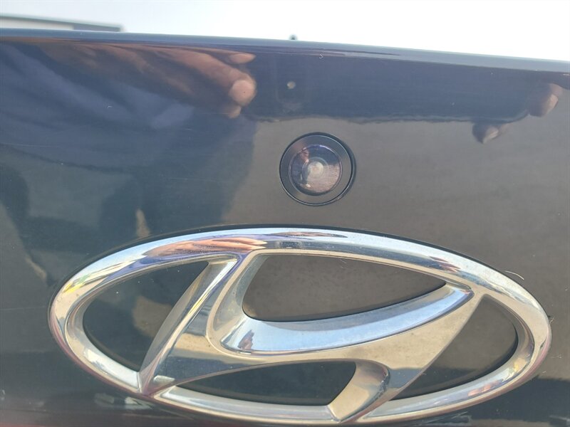 2023 Hyundai ELANTRA SEL - Photo 41 - Calgary, AB T2B 2Y9