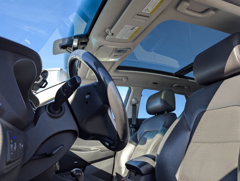 2017 Hyundai TUCSON SE - Photo 14 - Calgary, AB T2B 2Y9