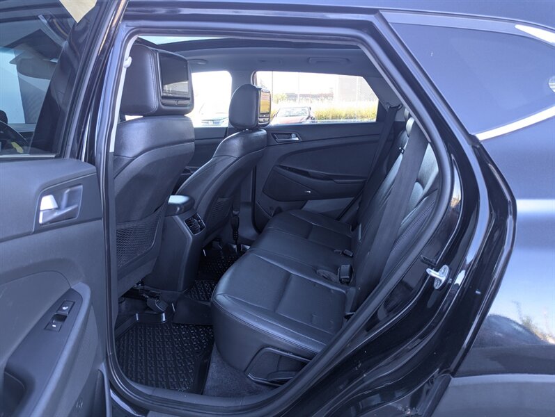 2017 Hyundai TUCSON SE - Photo 32 - Calgary, AB T2B 2Y9