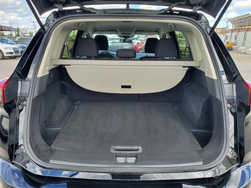 2025 Nissan Rogue S - Photo 32 - Calgary, AB T2B 2Y9