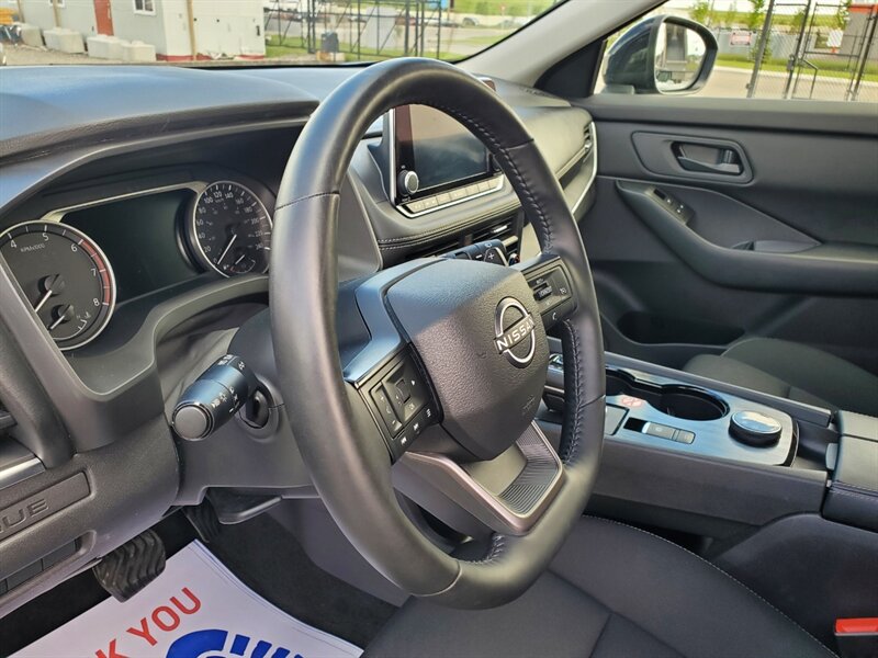2025 Nissan Rogue S - Photo 13 - Calgary, AB T2B 2Y9