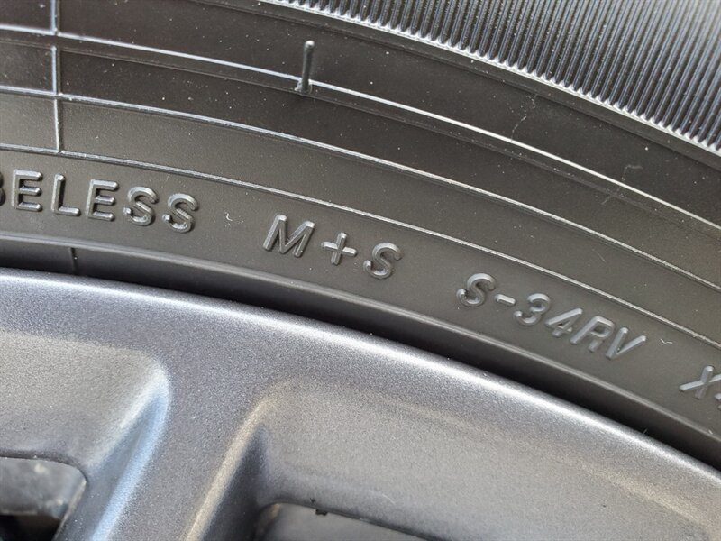 2025 Nissan Rogue S - Photo 43 - Calgary, AB T2B 2Y9