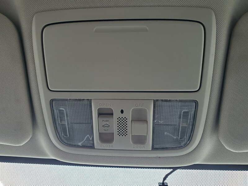 2016 Honda CR-V EX-L - Photo 25 - Calgary, AB T2B 2Y9