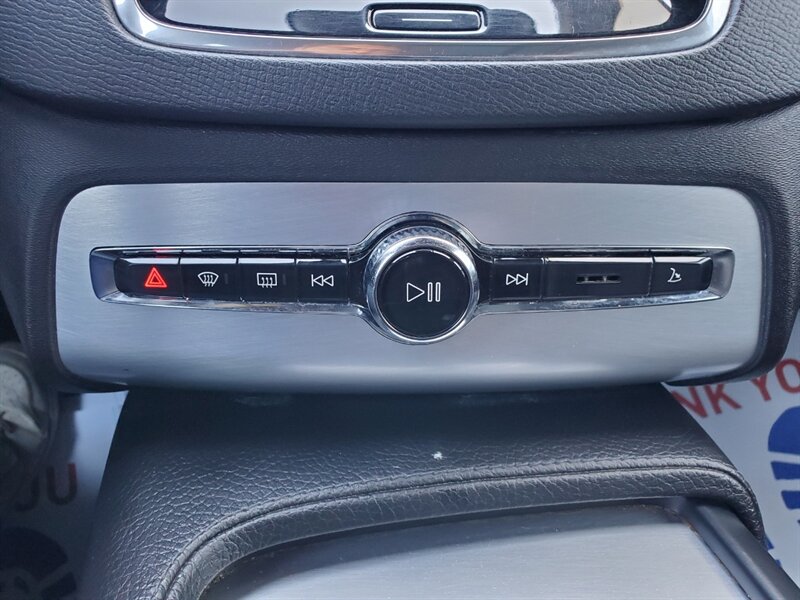 2018 Volvo XC90 T6 Momentum - Photo 25 - Calgary, AB T2B 2Y9