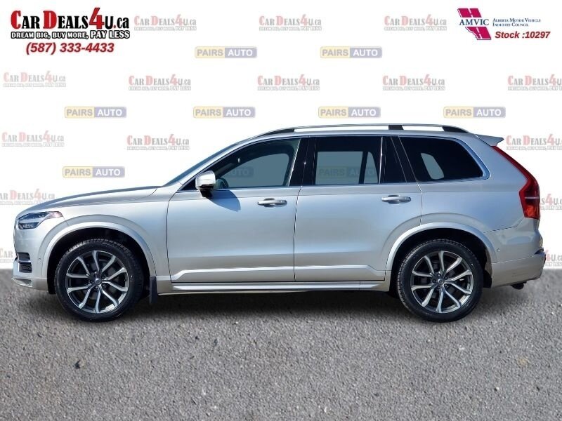 2018 Volvo XC90 T6 Momentum  