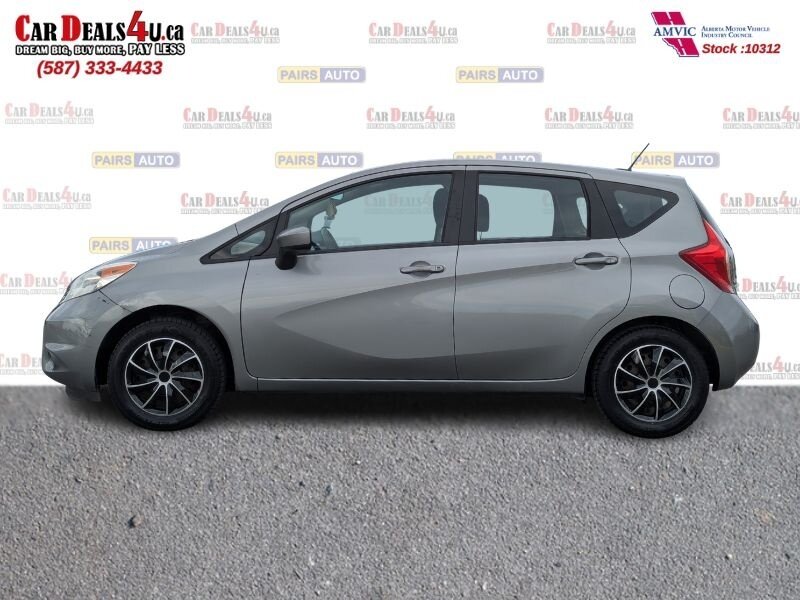 2015 Nissan Versa Note S - Photo 2 - Calgary, AB T2B 2Y9