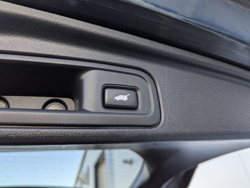2016 Honda Pilot Touring - Photo 39 - Calgary, AB T2B 2Y9