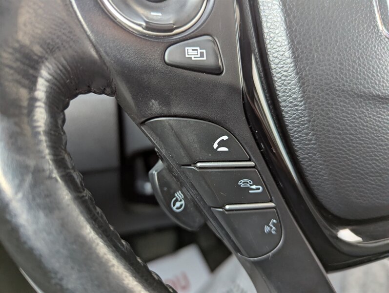 2016 Honda Pilot Touring - Photo 20 - Calgary, AB T2B 2Y9