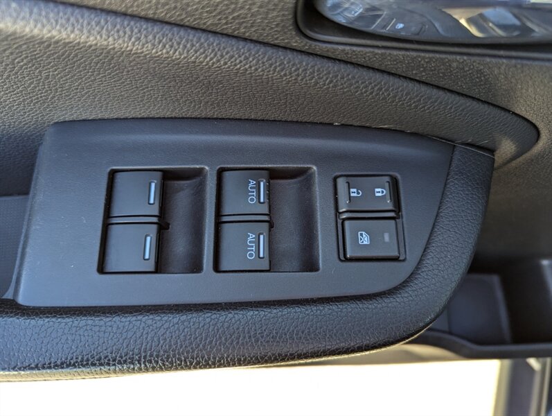 2016 Honda Pilot Touring - Photo 9 - Calgary, AB T2B 2Y9