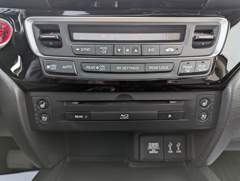 2016 Honda Pilot Touring - Photo 24 - Calgary, AB T2B 2Y9