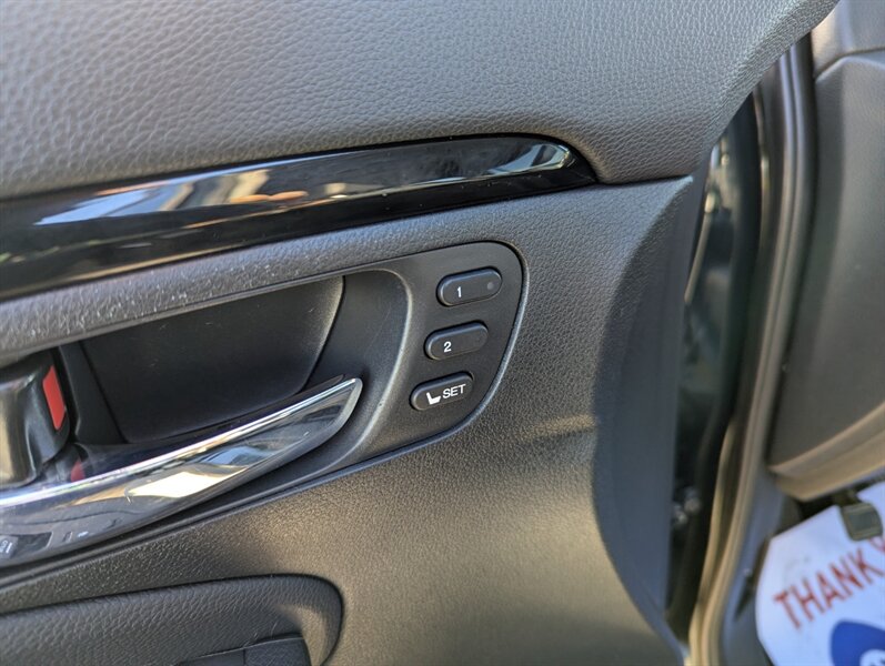 2016 Honda Pilot Touring - Photo 10 - Calgary, AB T2B 2Y9