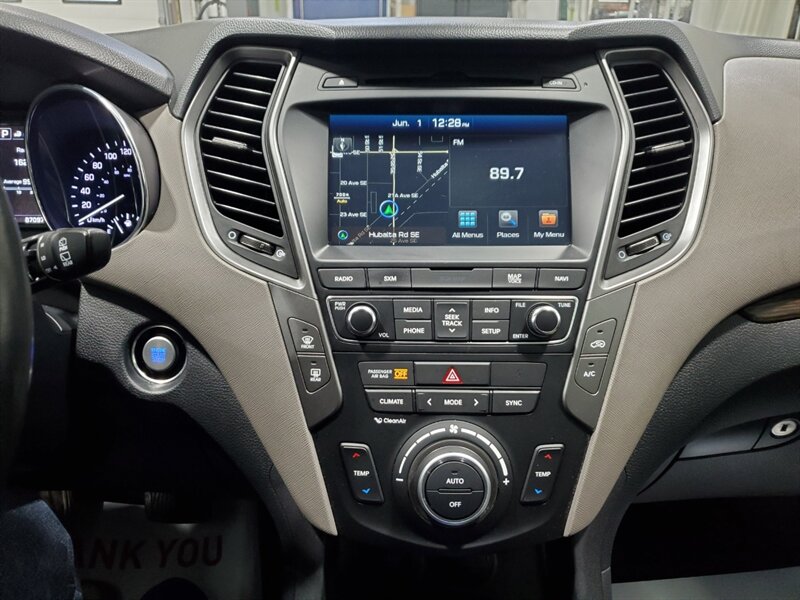 2017 Hyundai SANTA FE Sport 2.0T - Photo 25 - Calgary, AB T2B 2Y9