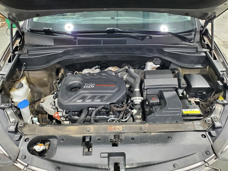 2017 Hyundai SANTA FE Sport 2.0T - Photo 55 - Calgary, AB T2B 2Y9