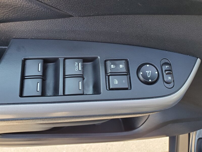 2014 Honda CR-V EX-L - Photo 10 - Calgary, AB T2B 2Y9