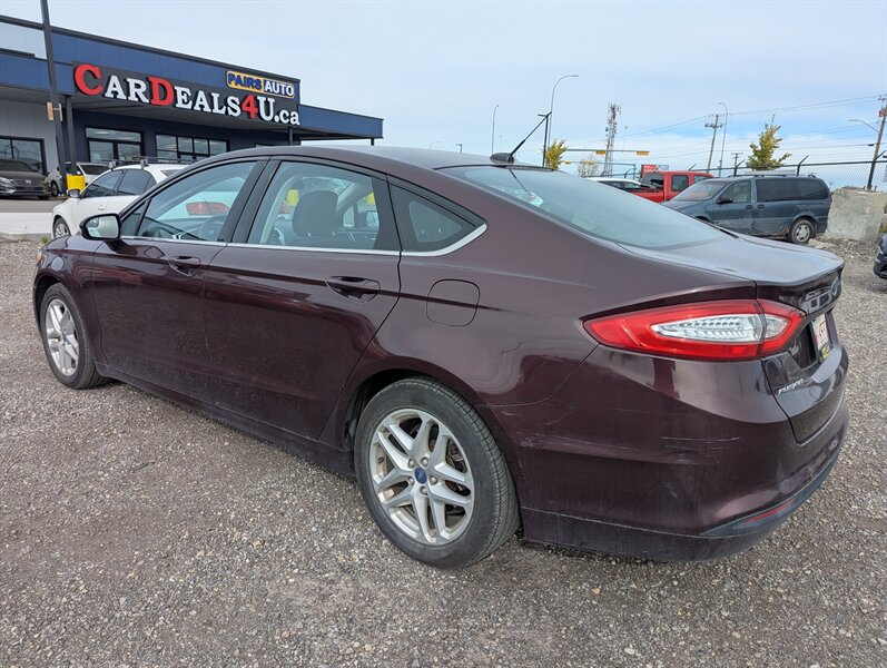 2013 Ford Fusion SE - Photo 4 - Calgary, AB T2B 2Y9