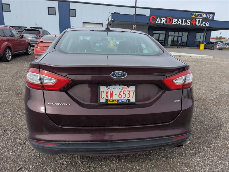 2013 Ford Fusion SE - Photo 5 - Calgary, AB T2B 2Y9