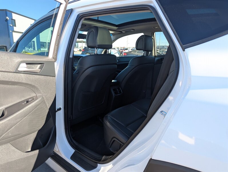 2018 Hyundai TUCSON SE - Photo 30 - Calgary, AB T2B 2Y9