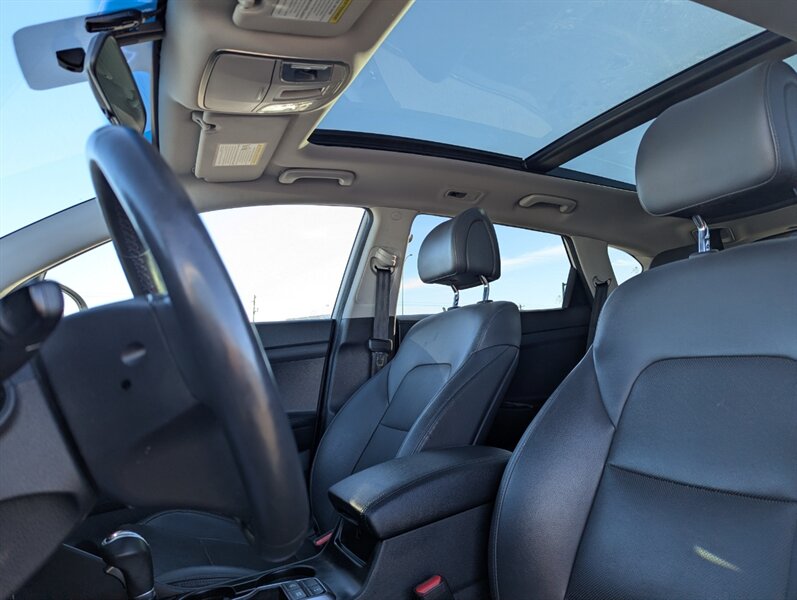 2018 Hyundai TUCSON SE - Photo 12 - Calgary, AB T2B 2Y9