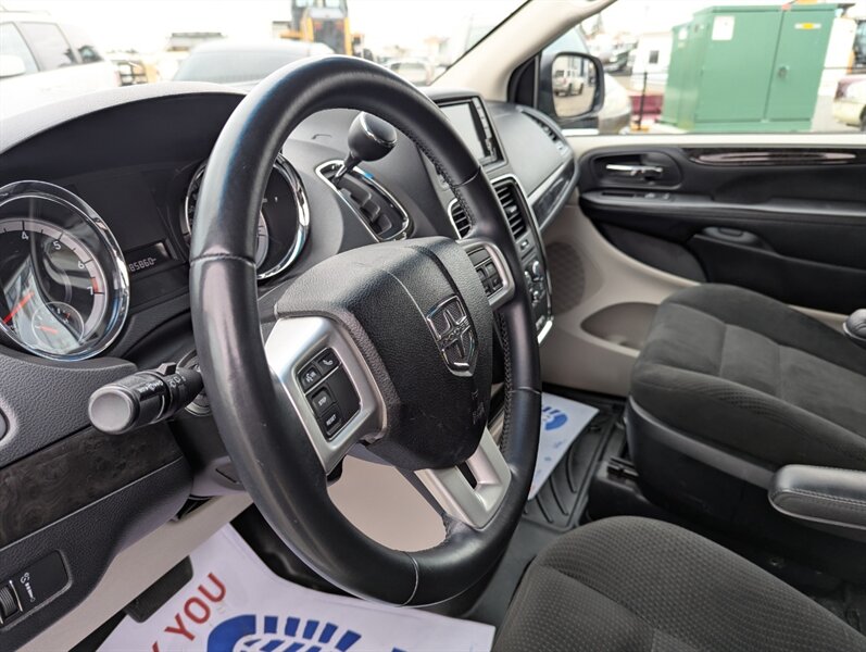 2017 Dodge Grand Caravan SE - Photo 13 - Calgary, AB T2B 2Y9