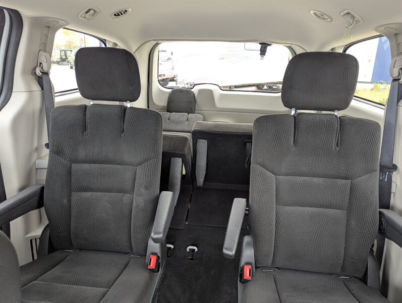 2017 Dodge Grand Caravan SE - Photo 26 - Calgary, AB T2B 2Y9
