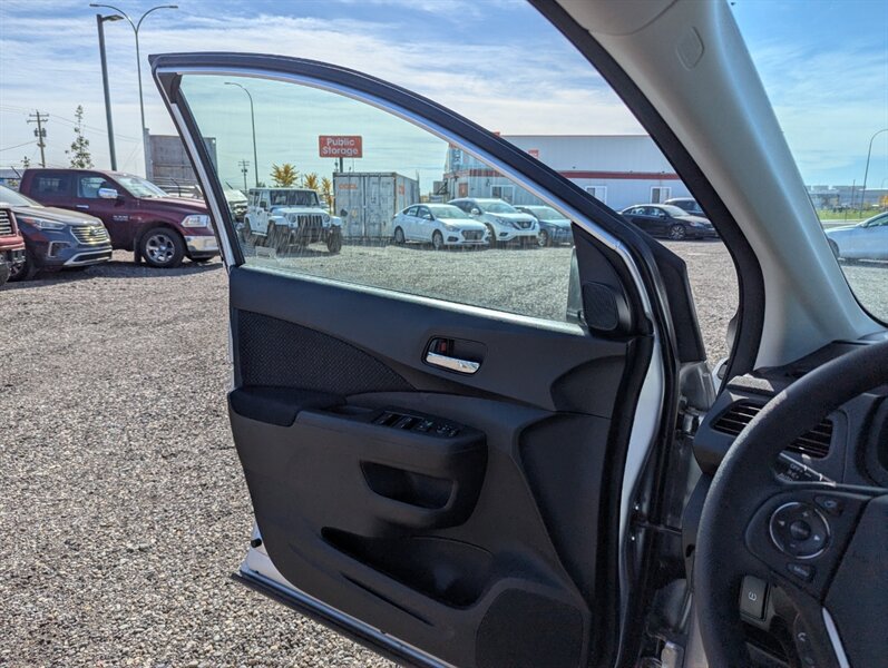 2015 Honda CR-V EX - Photo 15 - Calgary, AB T2B 2Y9