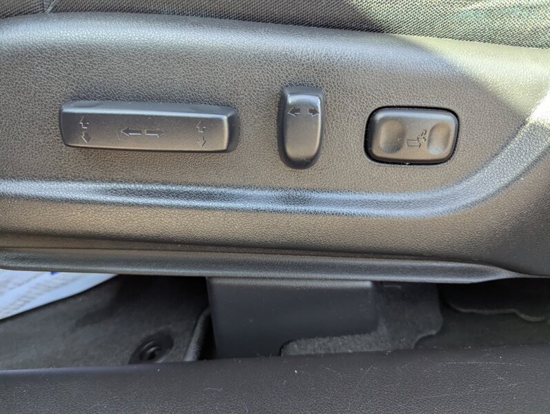 2015 Honda CR-V EX - Photo 11 - Calgary, AB T2B 2Y9
