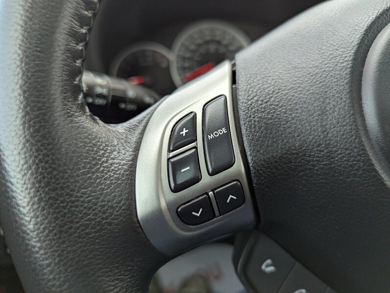 2011 Subaru Impreza 2.5i Premium - Photo 16 - Calgary, AB T2B 2Y9