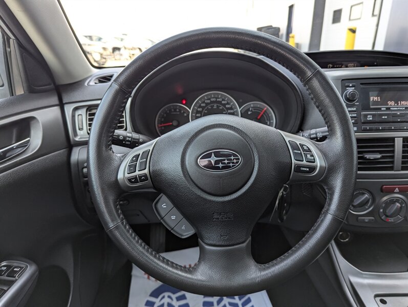 2011 Subaru Impreza 2.5i Premium - Photo 30 - Calgary, AB T2B 2Y9