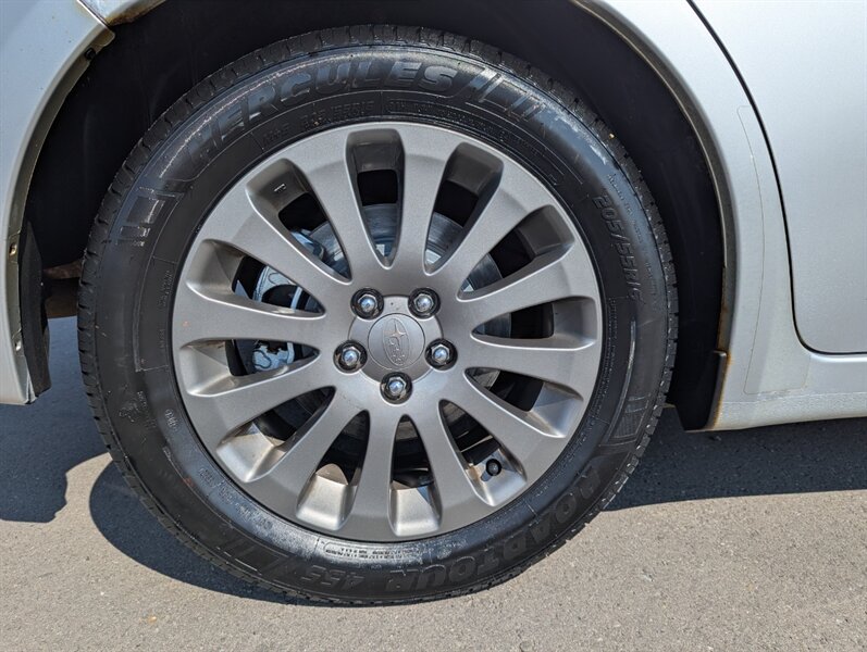 2011 Subaru Impreza 2.5i Premium - Photo 42 - Calgary, AB T2B 2Y9