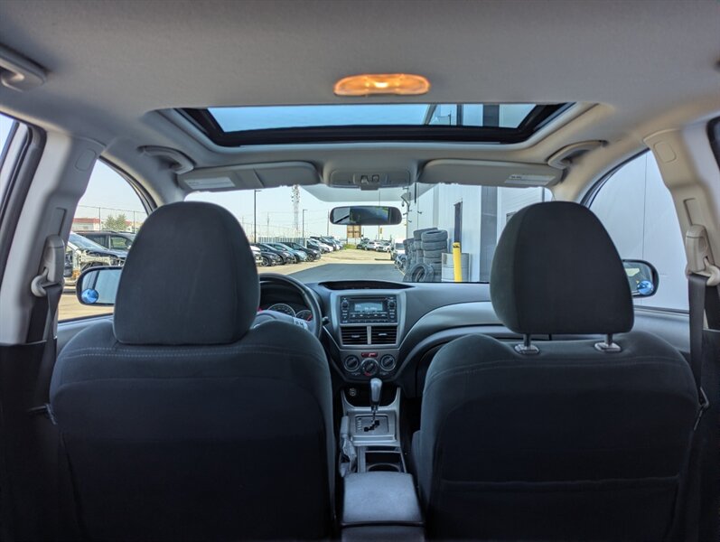 2011 Subaru Impreza 2.5i Premium - Photo 36 - Calgary, AB T2B 2Y9