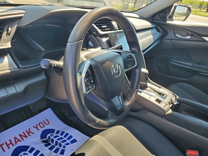 2017 Honda Civic LX - Photo 13 - Calgary, AB T2B 2Y9