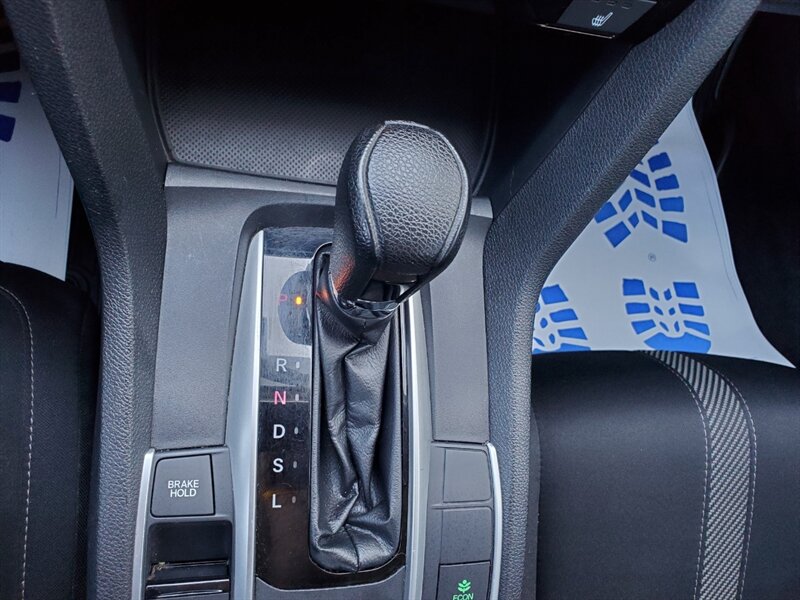 2017 Honda Civic LX - Photo 25 - Calgary, AB T2B 2Y9
