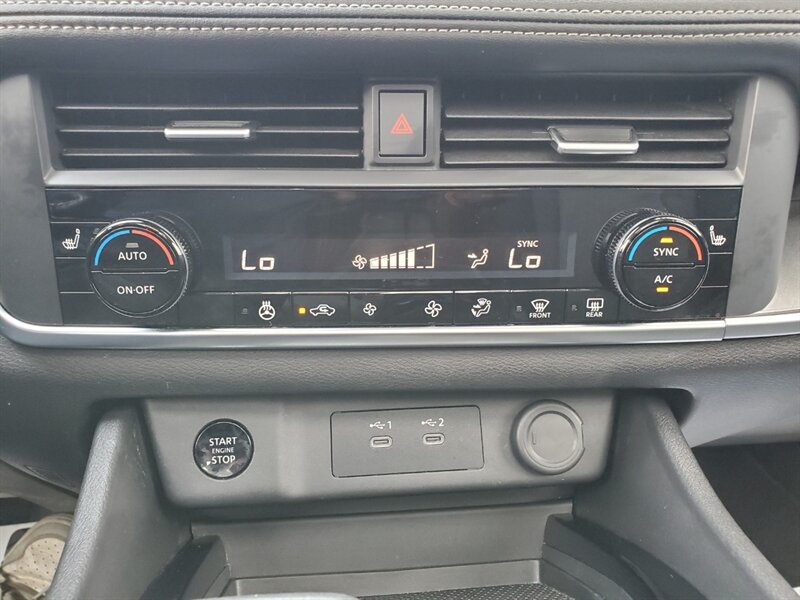 2025 Nissan Rogue SV - Photo 22 - Calgary, AB T2B 2Y9