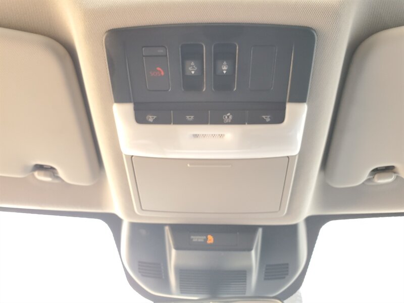 2025 Nissan Rogue SV - Photo 28 - Calgary, AB T2B 2Y9