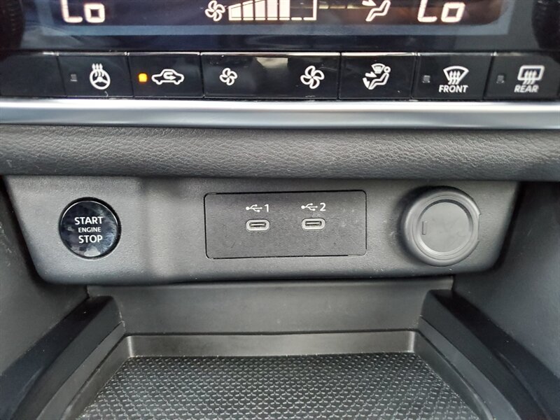 2025 Nissan Rogue SV - Photo 23 - Calgary, AB T2B 2Y9