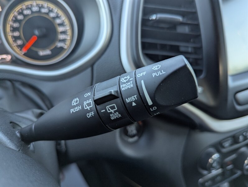 2015 Jeep Cherokee Trailhawk   - Photo 20 - Calgary, AB T2B 2Y9