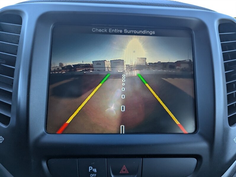 2015 Jeep Cherokee Trailhawk   - Photo 25 - Calgary, AB T2B 2Y9