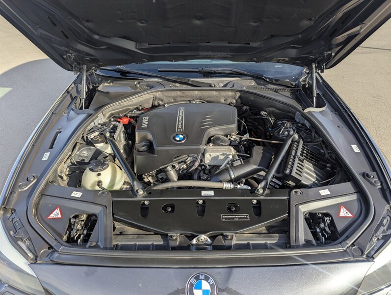 2013 BMW 528i xDrive - Photo 47 - Calgary, AB T2B 2Y9