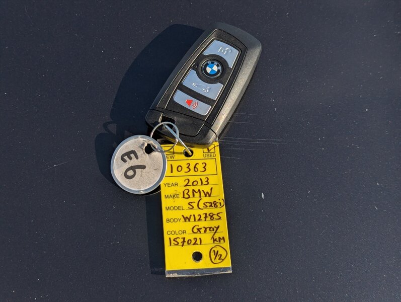 2013 BMW 528i xDrive - Photo 7 - Calgary, AB T2B 2Y9