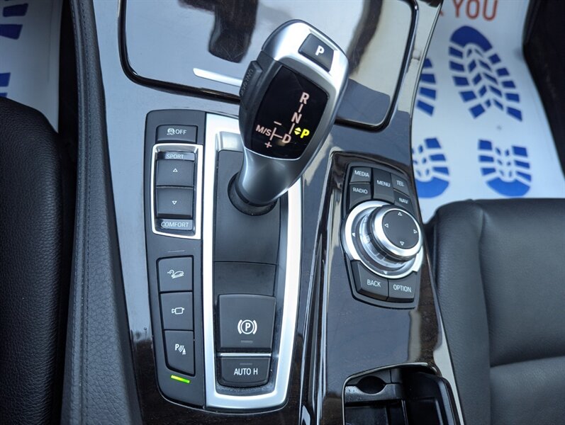 2013 BMW 528i xDrive - Photo 27 - Calgary, AB T2B 2Y9
