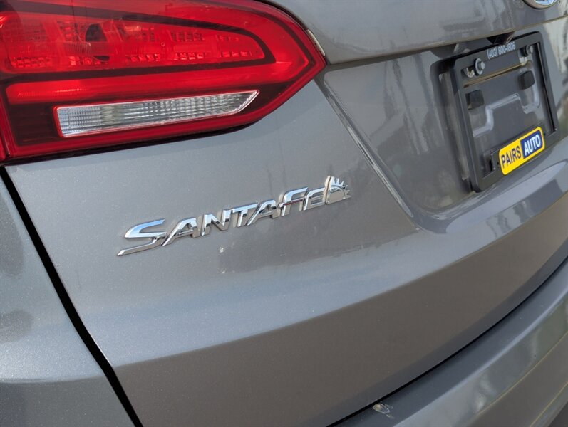 2018 Hyundai SANTA FE Sport 2.4L - Photo 39 - Calgary, AB T2B 2Y9