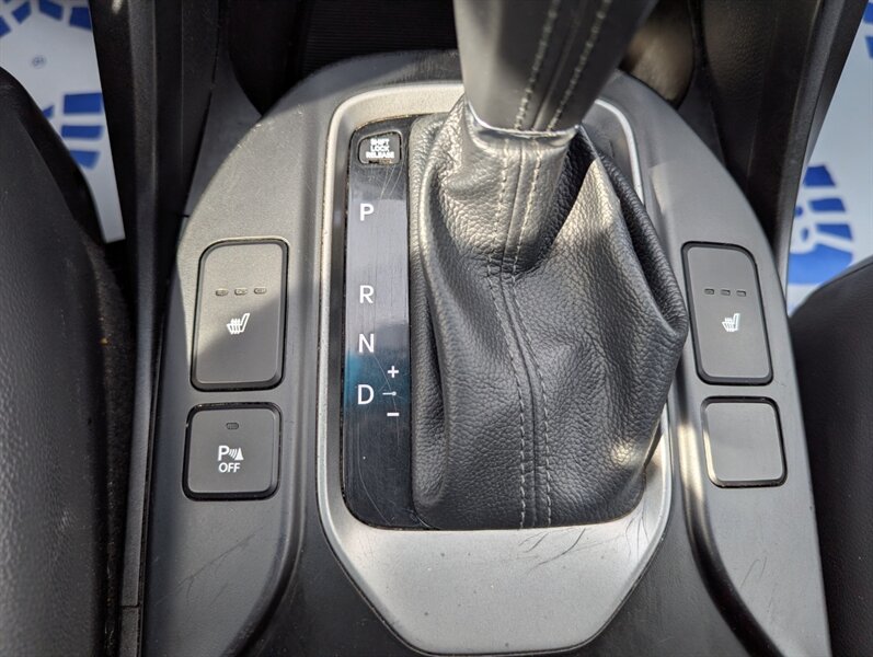2018 Hyundai SANTA FE Sport 2.4L - Photo 23 - Calgary, AB T2B 2Y9